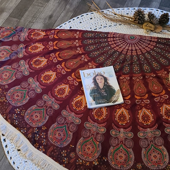 NWOT BO HO WALL ART, TABLE CLOTH, BED THROW, MULTI - Picture 12 of 16